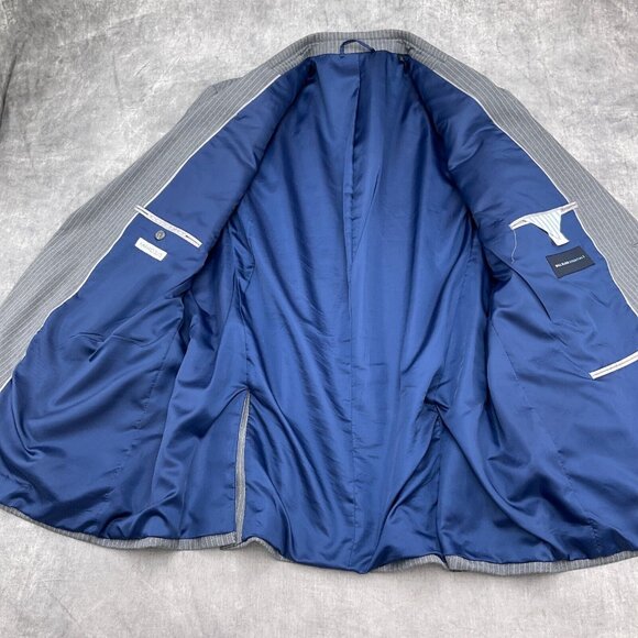 Bill Blass Blazer Men 48R Gray Pinstripe‎ Karako Classic Career Jacket Polyester - Picture 10 of 13